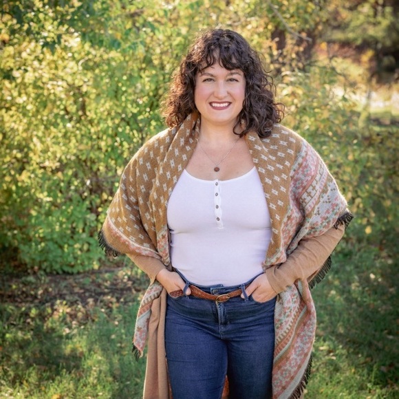 ➡️LIKE listing to save my closet! - Picture 1 of 1